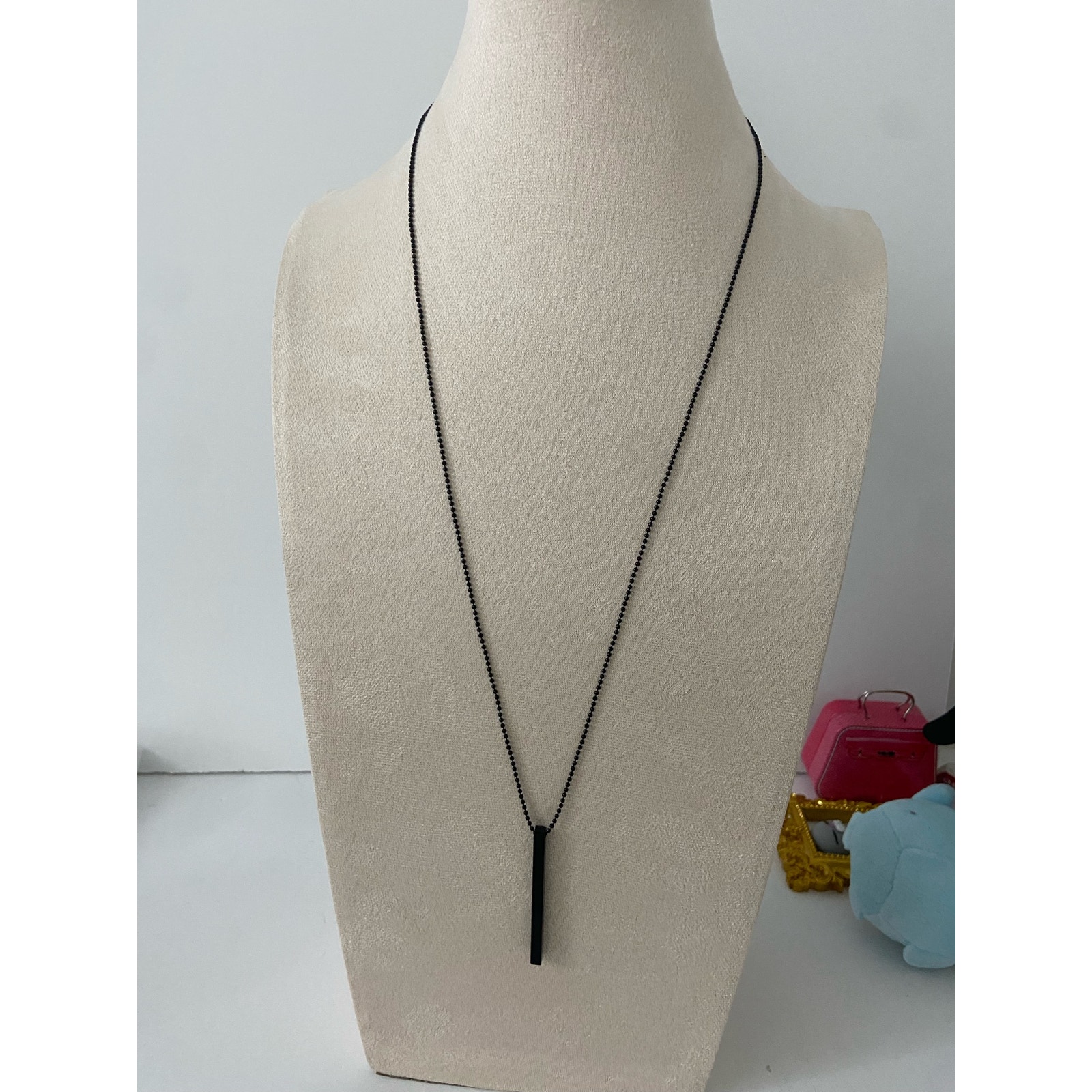 Rectangle Pendant Necklace 8$